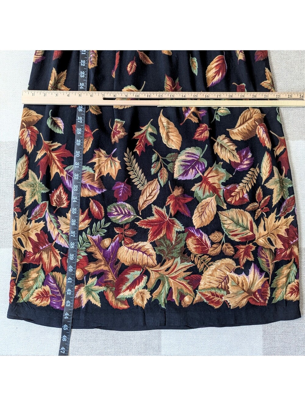 Vintage 90s fall leaves border print midi dress - Picture 6 of 7